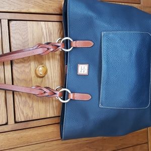 Dooney & Bourke tote